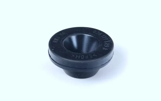 Hava Filtre Alt Lastiği – AUC – Motor – 1.4 TDI – Arosan – 2003 – 2004 (Orjinal)